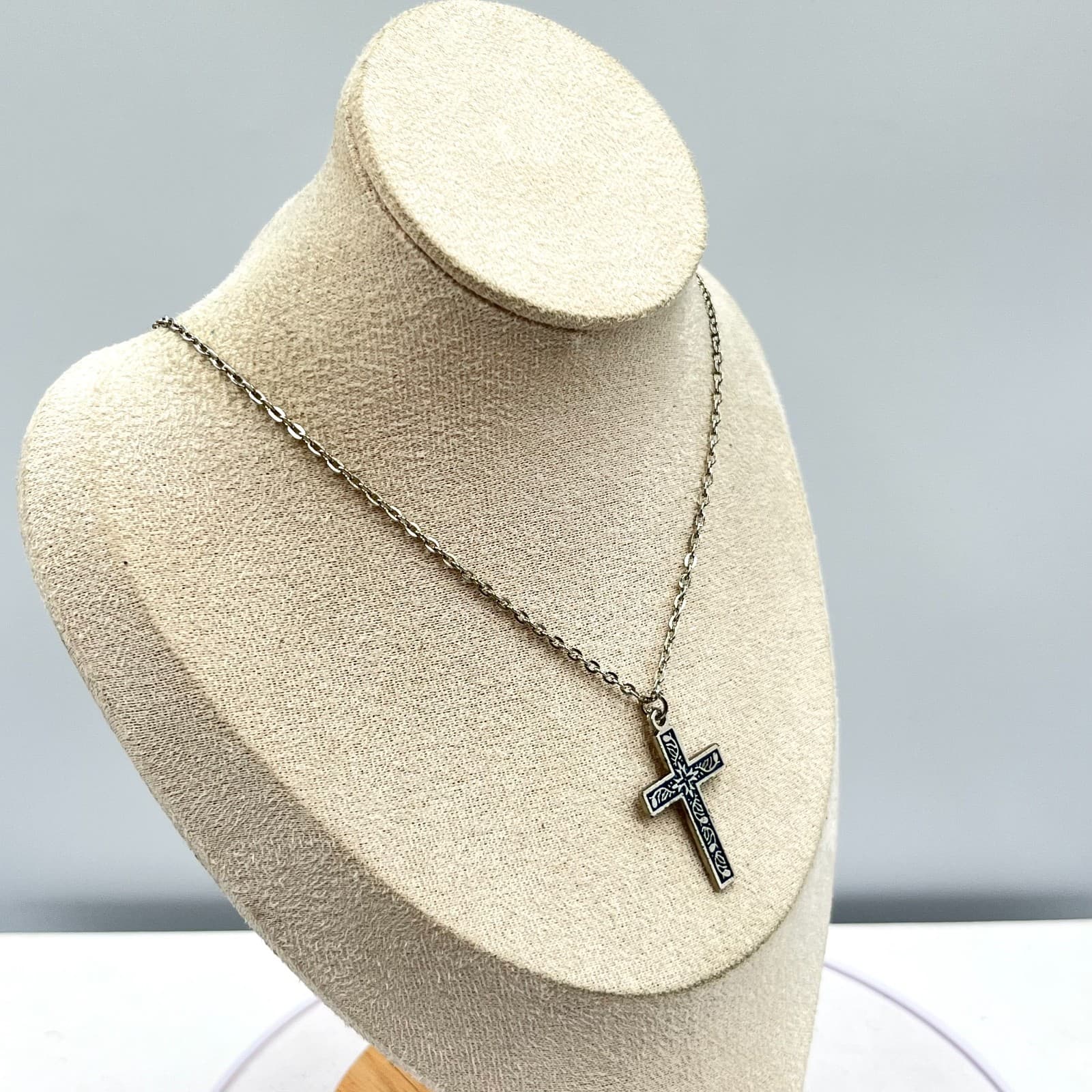 Vintage Blue Enamel Silver Tone Cross Pendant Necklace Religious Spiritual Boho - Thumbnail 7