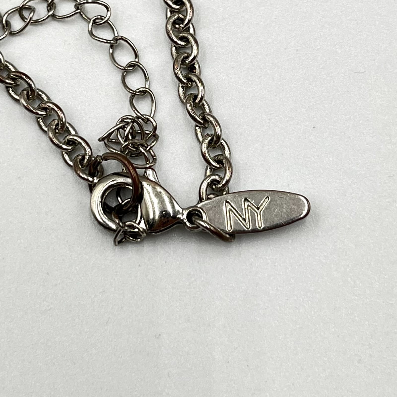 Vintage New York & Co Y2K Black Enamel Round Pendant Silver Tone Knot Necklace - Thumbnail 6