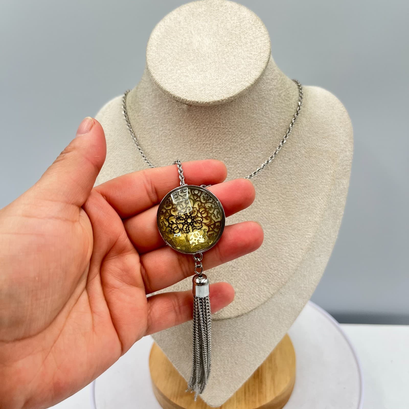 Vintage Silver Tone Long Tassel Necklace Amber Gold Tone Glass Filigree Pendant - Thumbnail 3