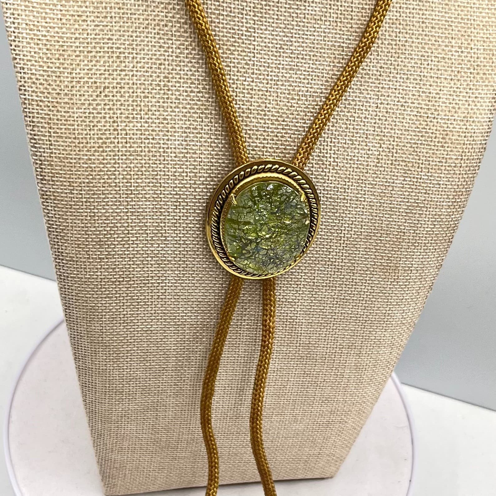 Vintage Western Gold Tone Green Crushed Foil Glass Bolo Tie Retro Cowboy Boho - Thumbnail 9