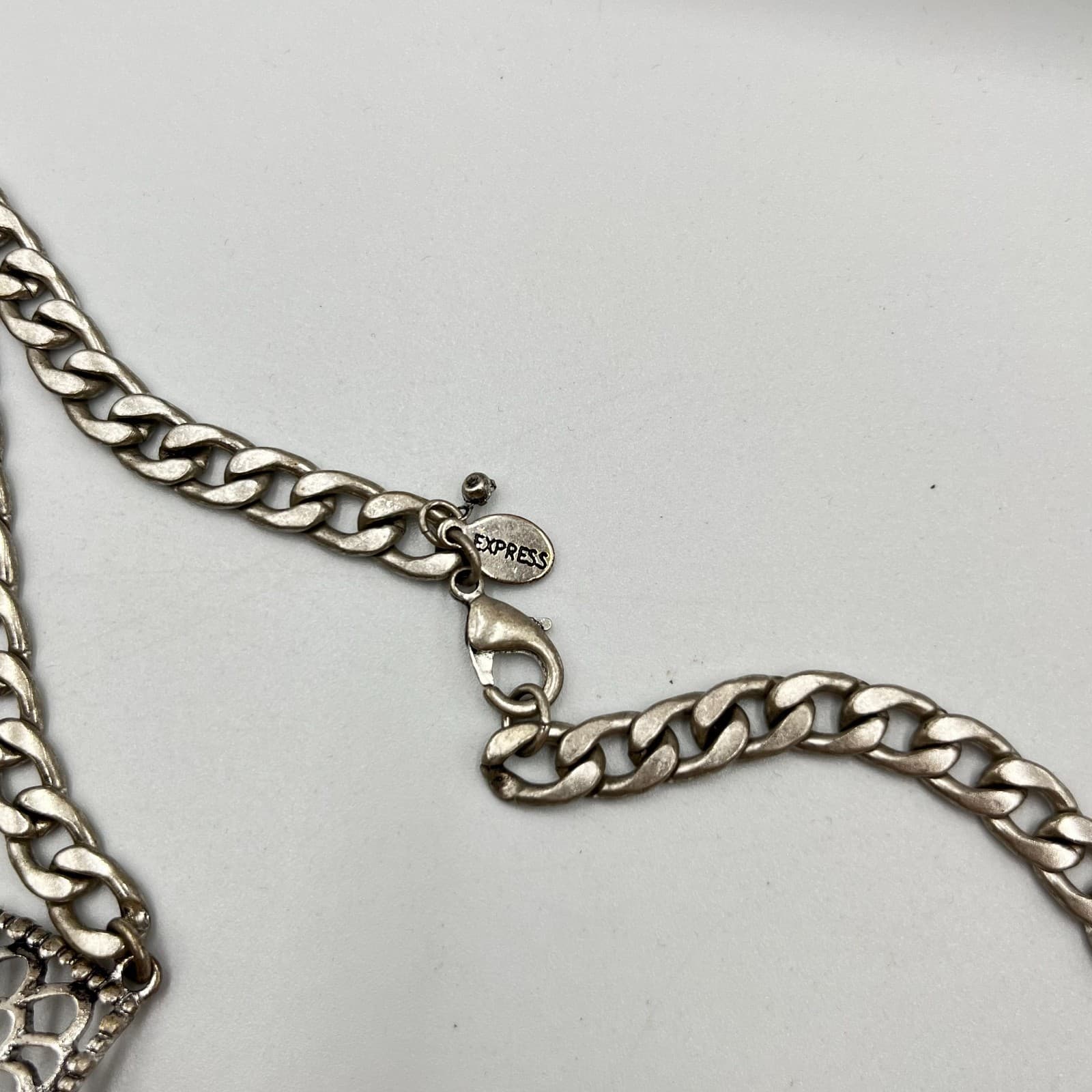 Vintage Express Silver Tone Filigree Faux Turquoise Bib Statement Necklace Retro - Thumbnail 3