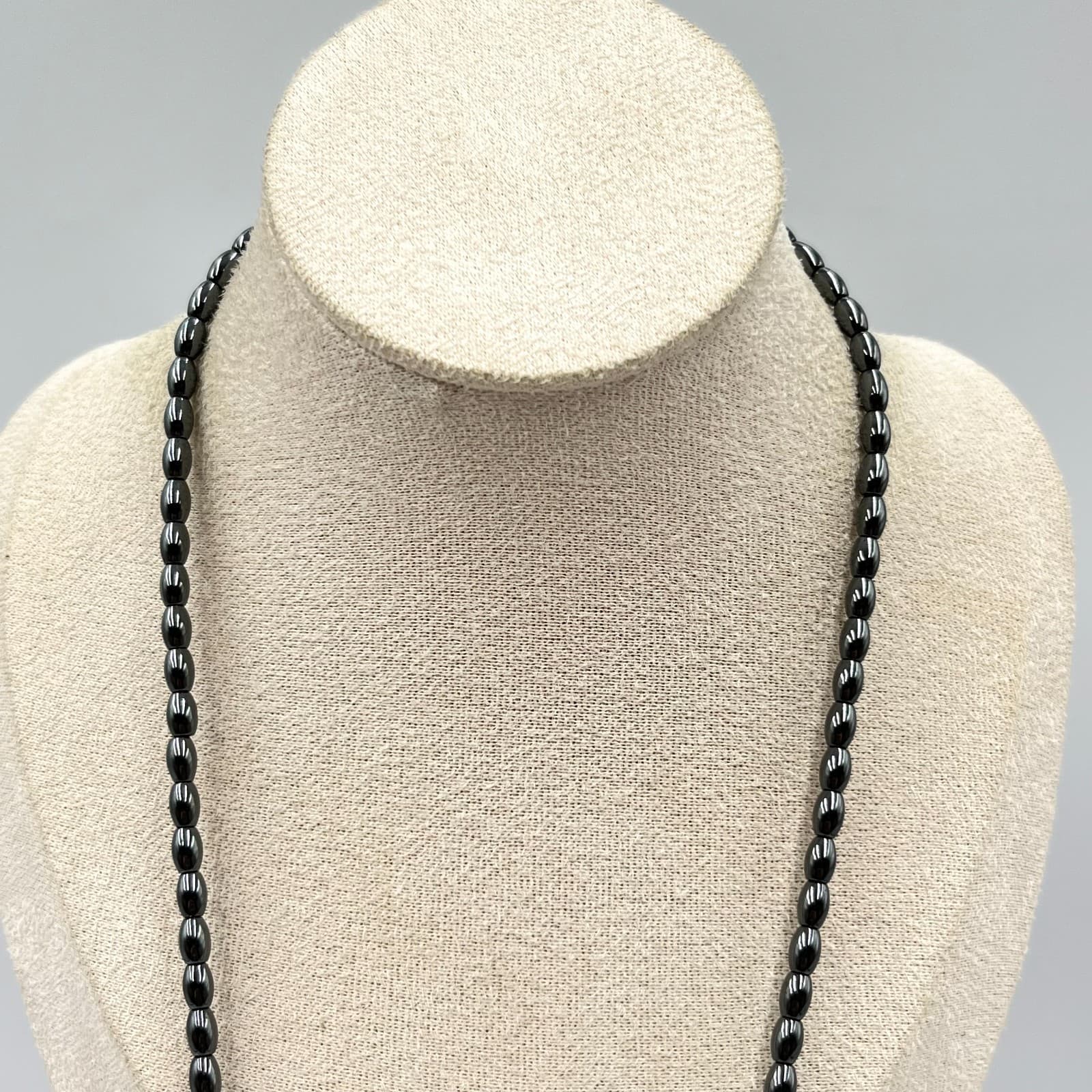 Vintage Hematite Beaded Statement Necklace Gunmetal Grey Geometric Classic - Thumbnail 7