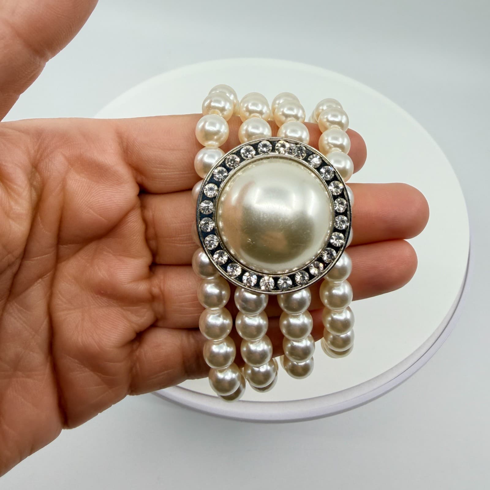 Bracelet Vintage Faux Pearl Multi Strand Stretch Rhinestone Statement Chunky 90s - Thumbnail 6
