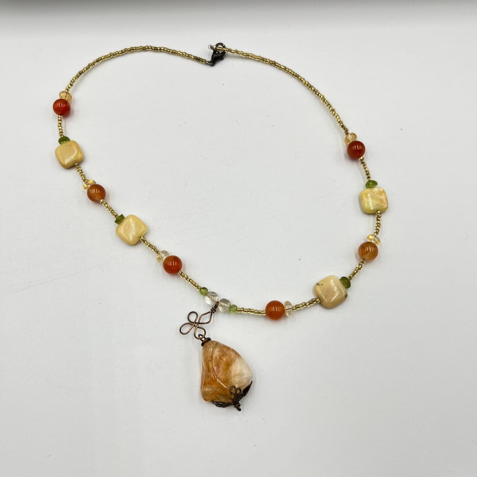 Vintage Citrine & Carnelian Beaded Necklace Boho Earth Tone Gemstone Pendant - Thumbnail 2