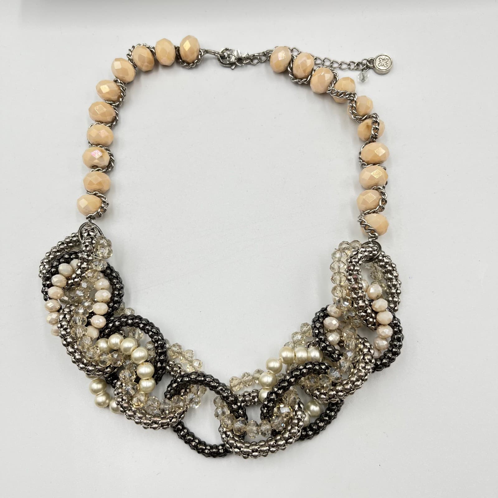 VTG Vera Wang Interlocking Circle Pearl & Crystal Statement Necklace Silver Tone - Thumbnail 2