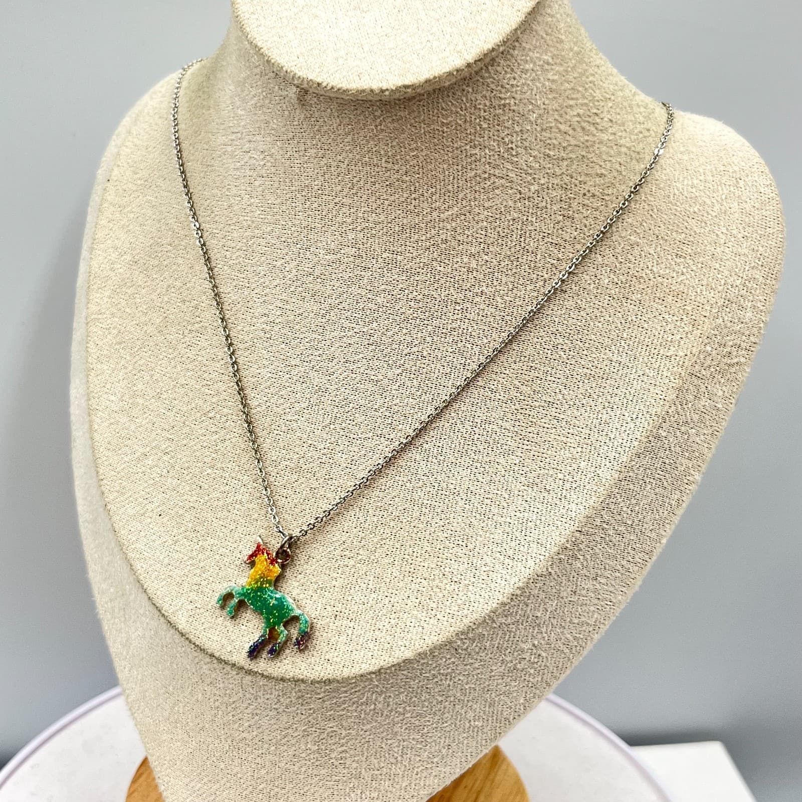 Vintage Claire's Y2K Glitter Rainbow Enamel Unicorn Pendant Necklace Silver Tone - Thumbnail 9