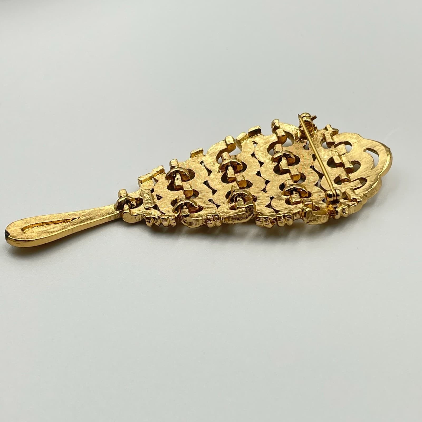 Vintage Long Gold Tone Abstract Brooch Pin Feather Design Open Work - Thumbnail 3