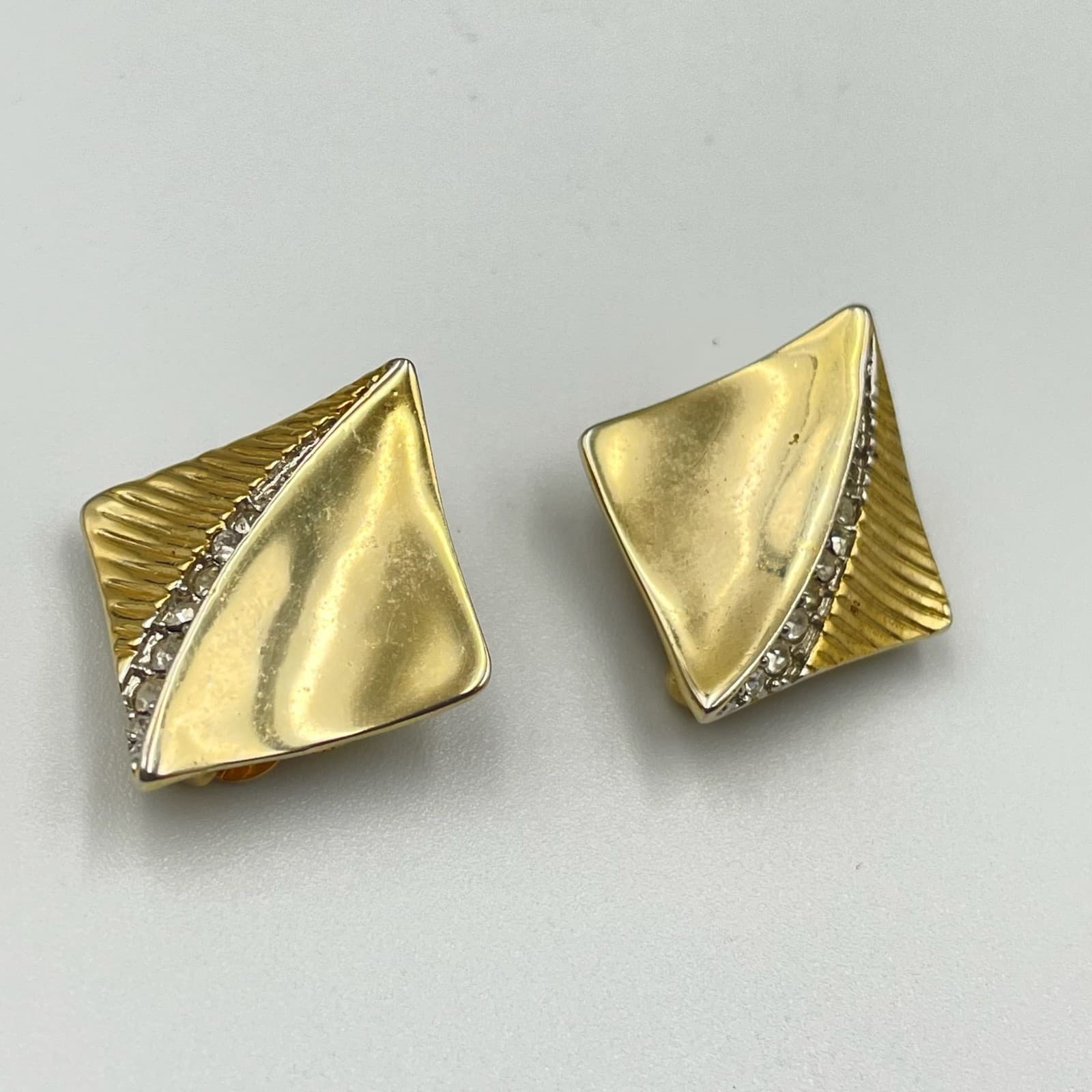 Vintage Gold Tone Square Clip On Earrings Pave Rhinestone Modernist Statement - Thumbnail 3