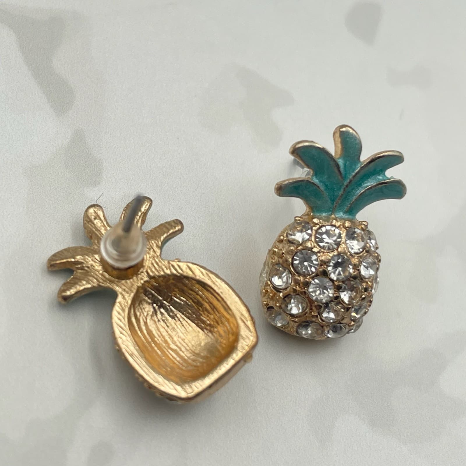 Vintage VTG Gold Tone Clear Crystal Pineapple Stud Earrings Green Enamel - Thumbnail 4