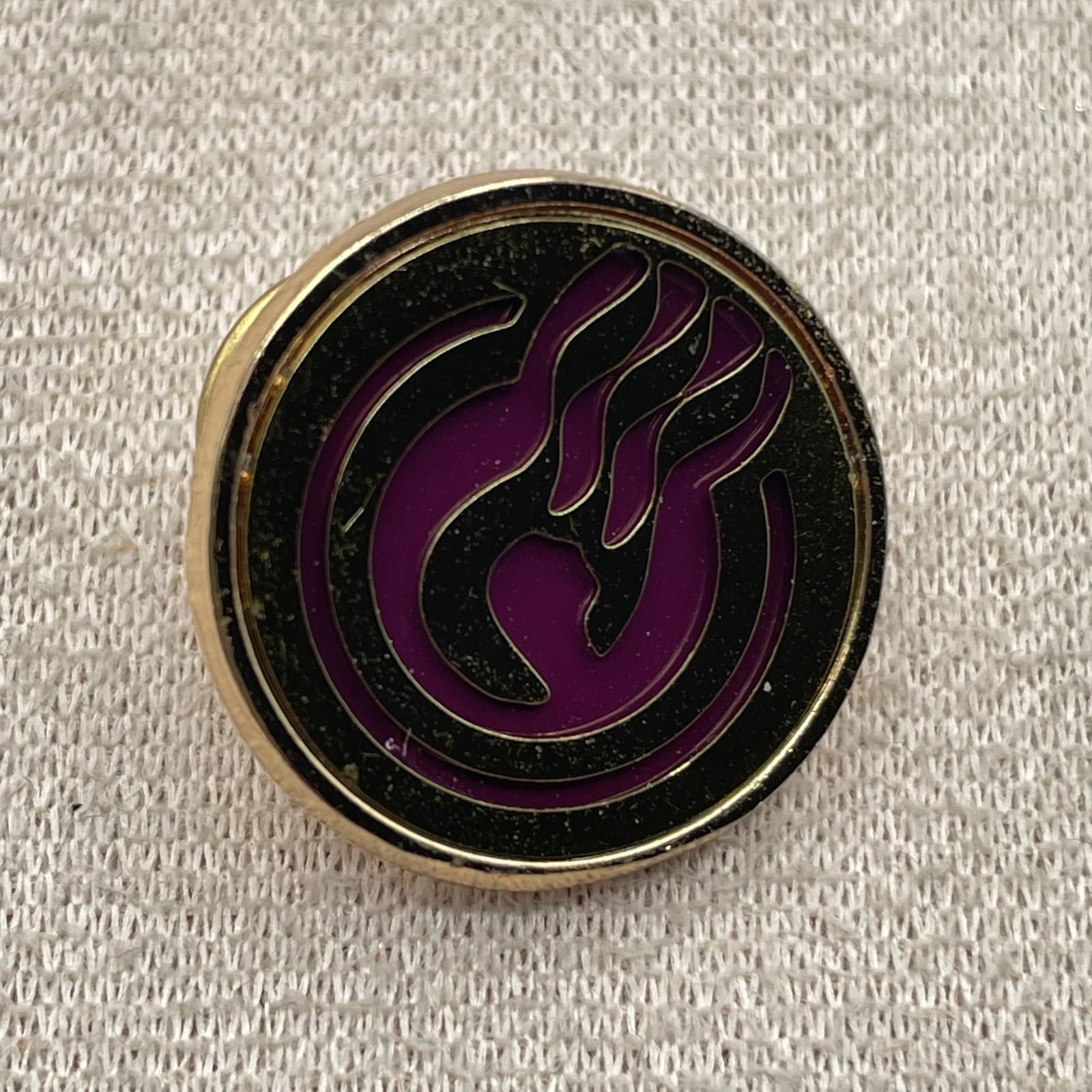 Vintage Gold Tone Round Lapel Pin Flame Logo Purple Enamel Tie Tac Brooch Badge - Thumbnail 10