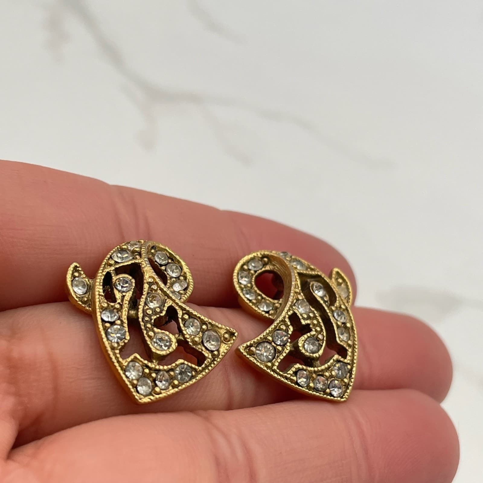 Vintage VTG Gold-Tone Filigree Swirl Stud Earrings with Rhinestone Elegant - Thumbnail 8