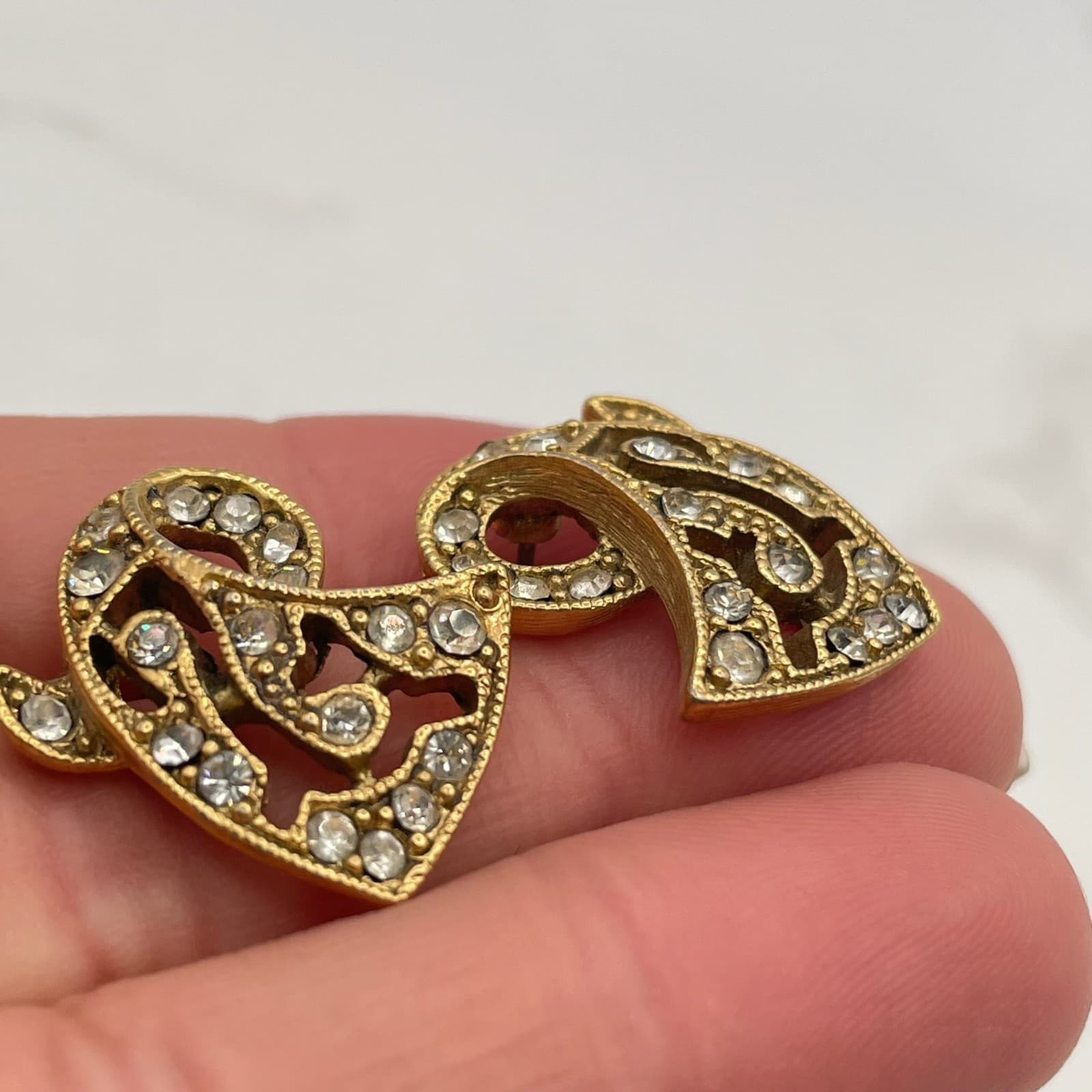 Vintage VTG Gold-Tone Filigree Swirl Stud Earrings with Rhinestone Elegant - Thumbnail 2