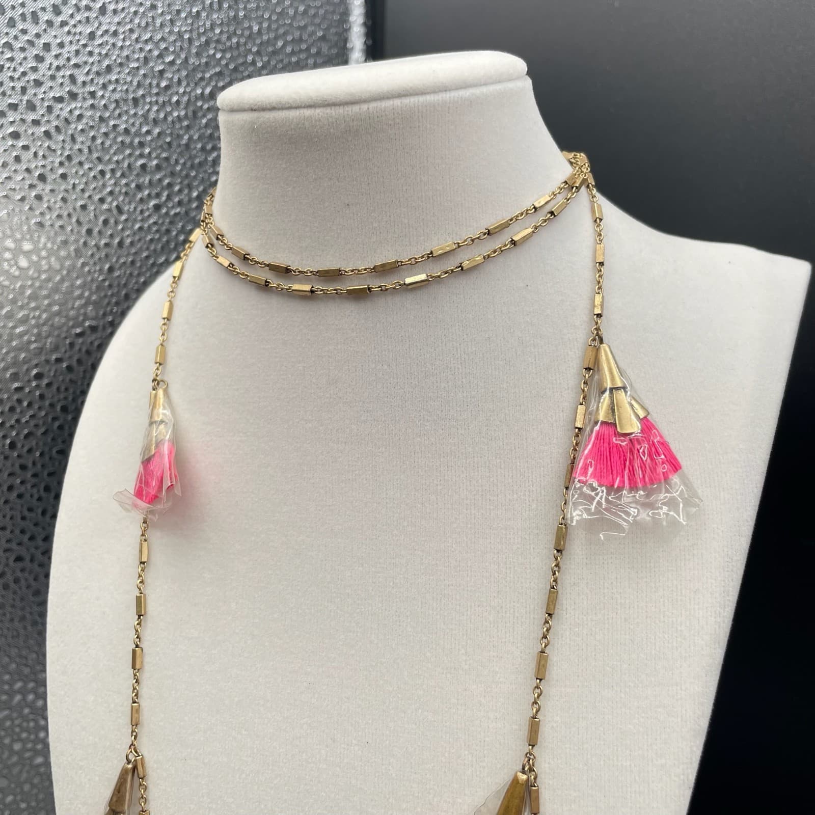 Vintage Gold-Tone Fuchsia Tasseled Fashion Versatile Layered Lariat Necklace - Thumbnail 4