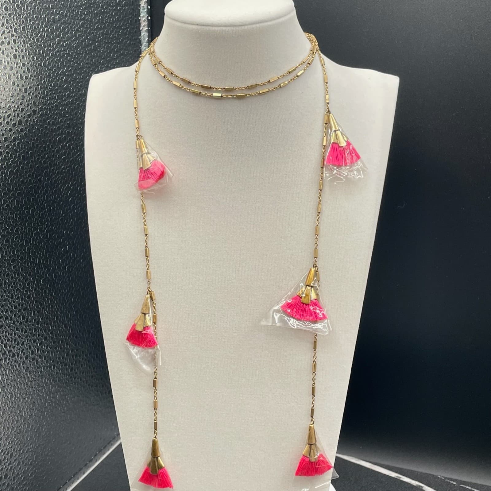 Vintage Gold-Tone Fuchsia Tasseled Fashion Versatile Layered Lariat Necklace - Thumbnail 5