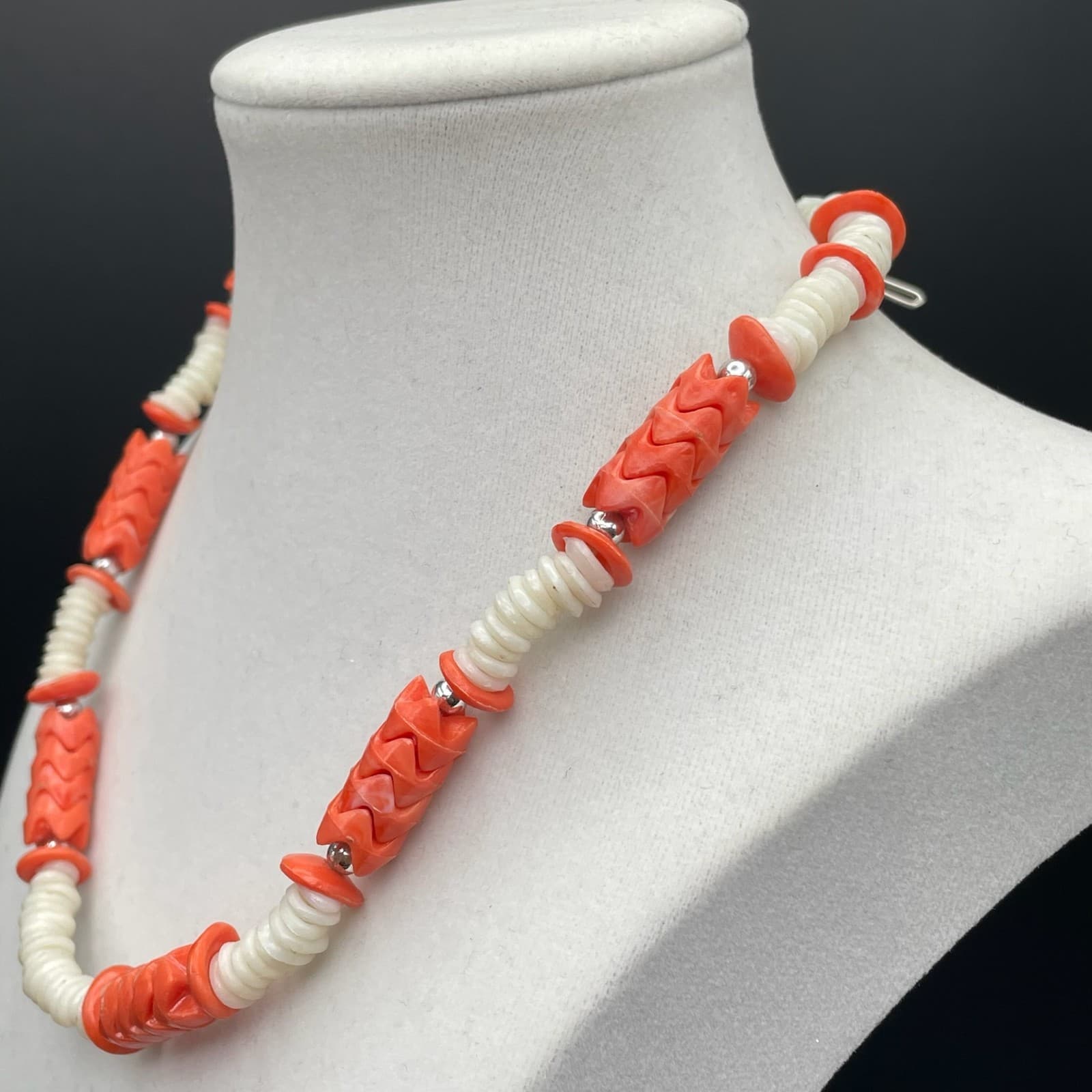 Vintage Orange Coral & White Shell Heishi Beaded Necklace 16" Beach Boho Style - Thumbnail 6