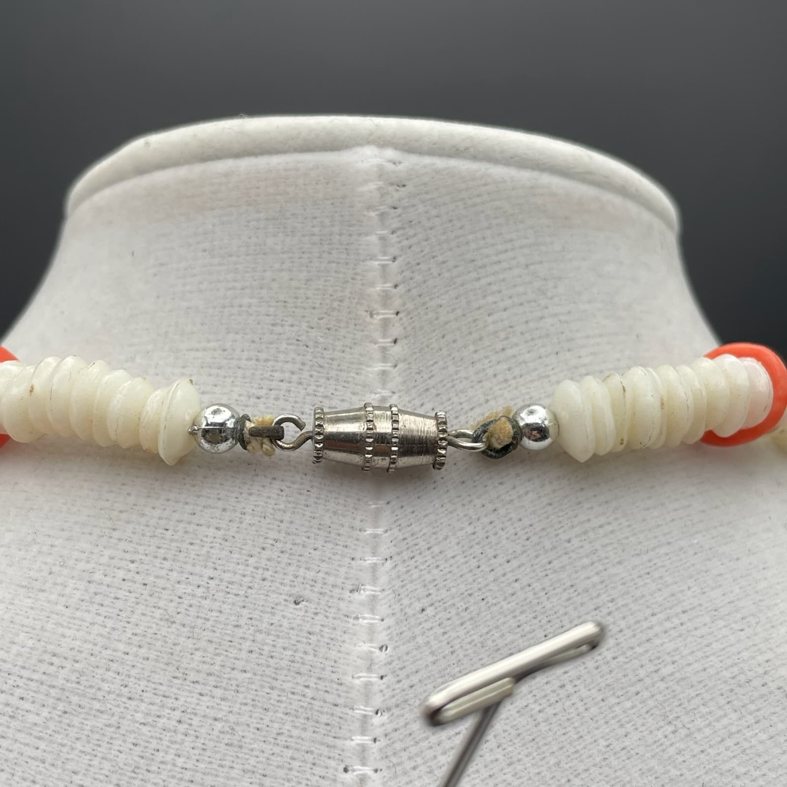 Vintage Orange Coral & White Shell Heishi Beaded Necklace 16" Beach Boho Style - Thumbnail 7