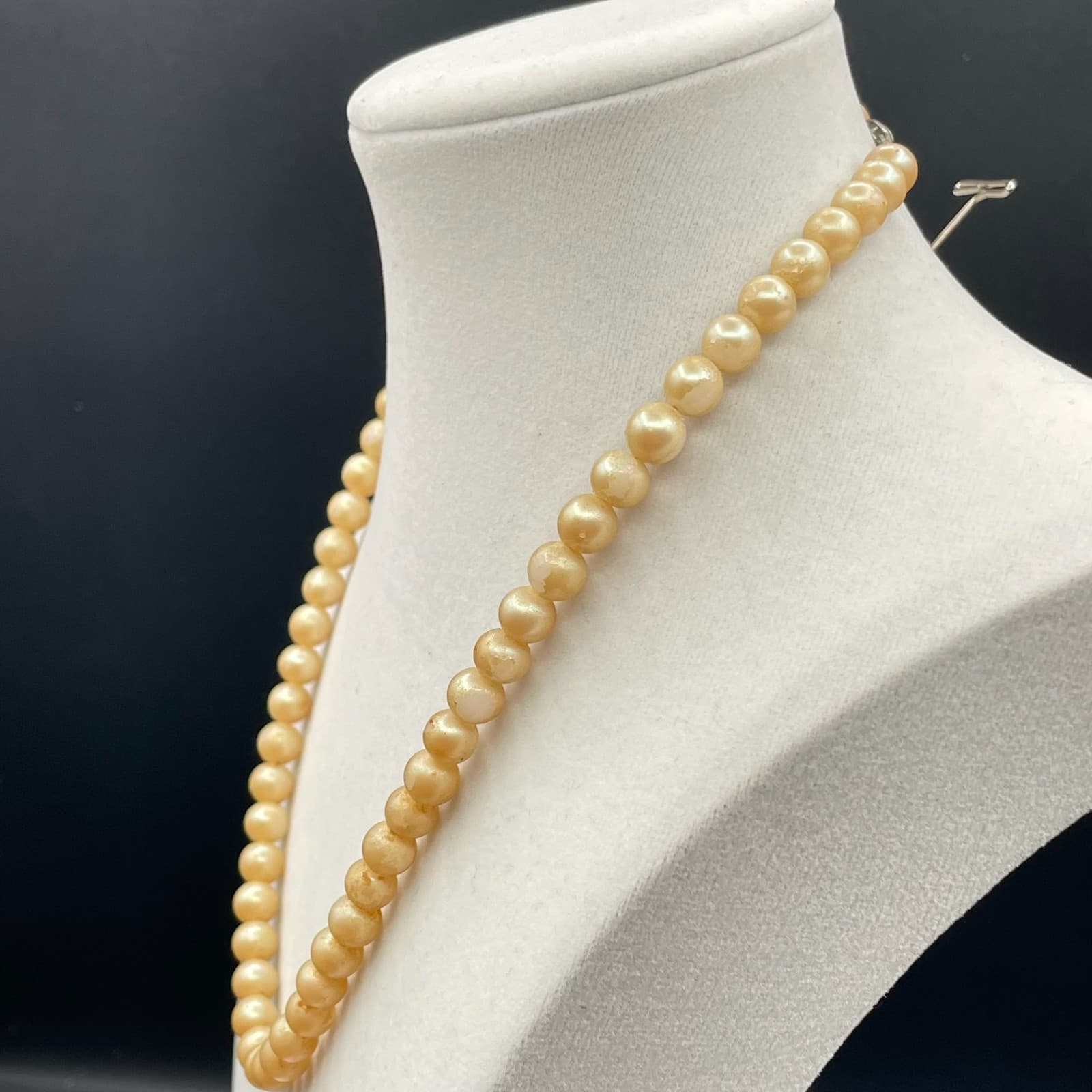 Vintage Beige Classic Champagne Pearl Single Strand Beaded Clasp Necklace - Thumbnail 7