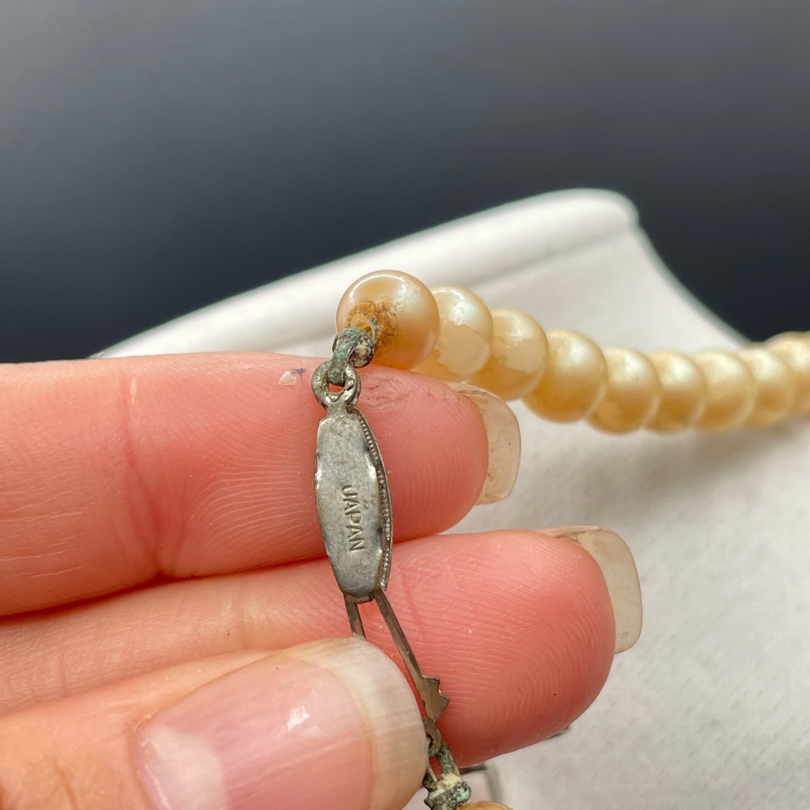 Vintage Beige Classic Champagne Pearl Single Strand Beaded Clasp Necklace - Thumbnail 9