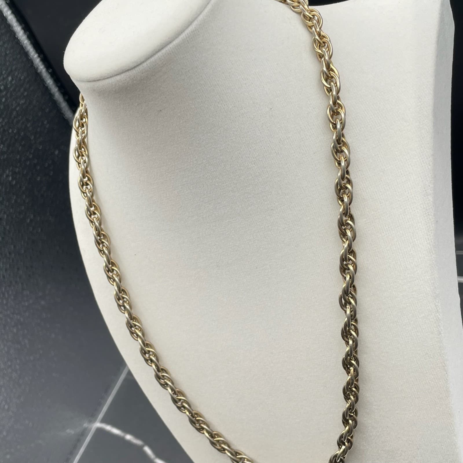 Vintage Contemporary Silver-Tone Classic Fashion Twist Braided Chain Push Lock - Thumbnail 8