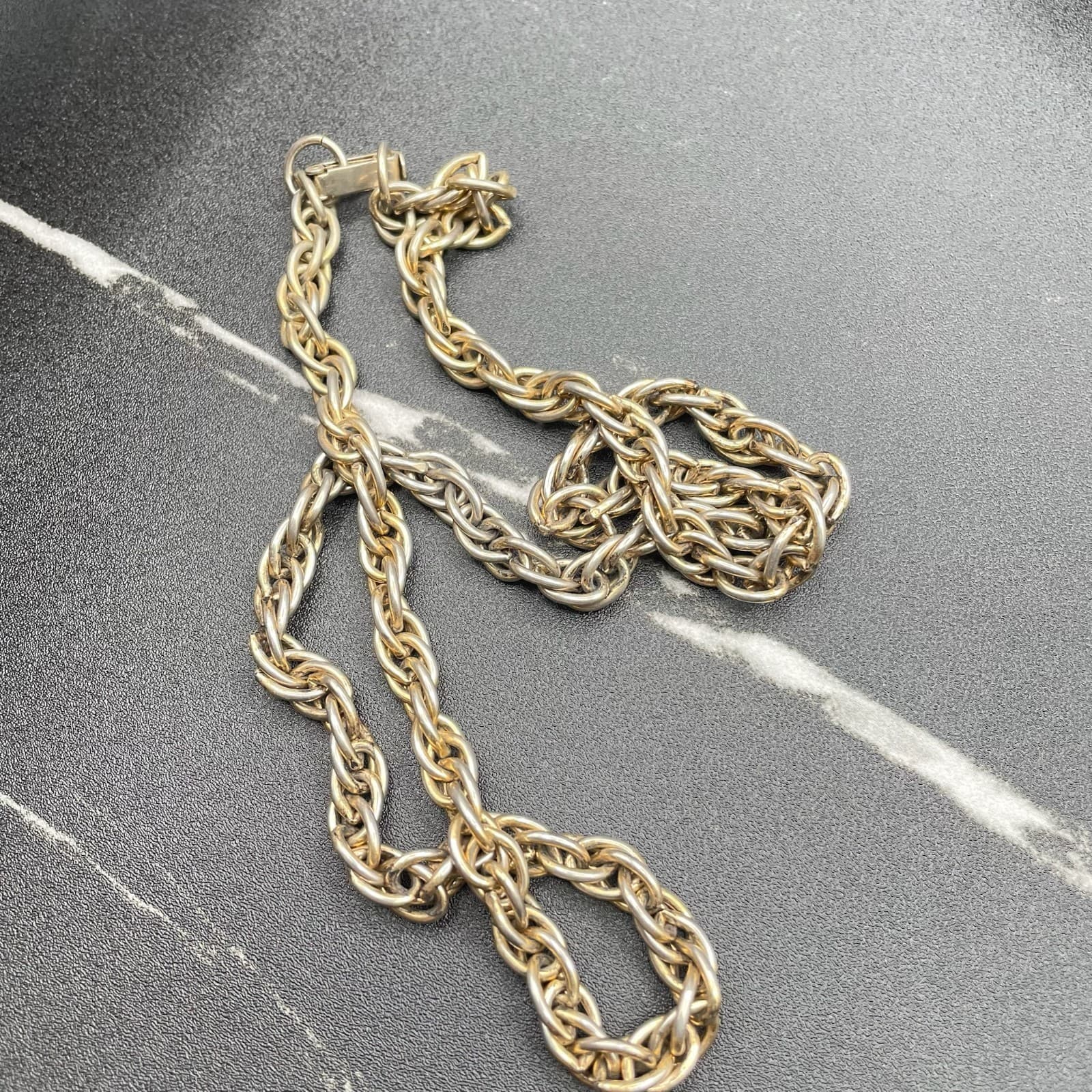 Vintage Contemporary Silver-Tone Classic Fashion Twist Braided Chain Push Lock - Thumbnail 4