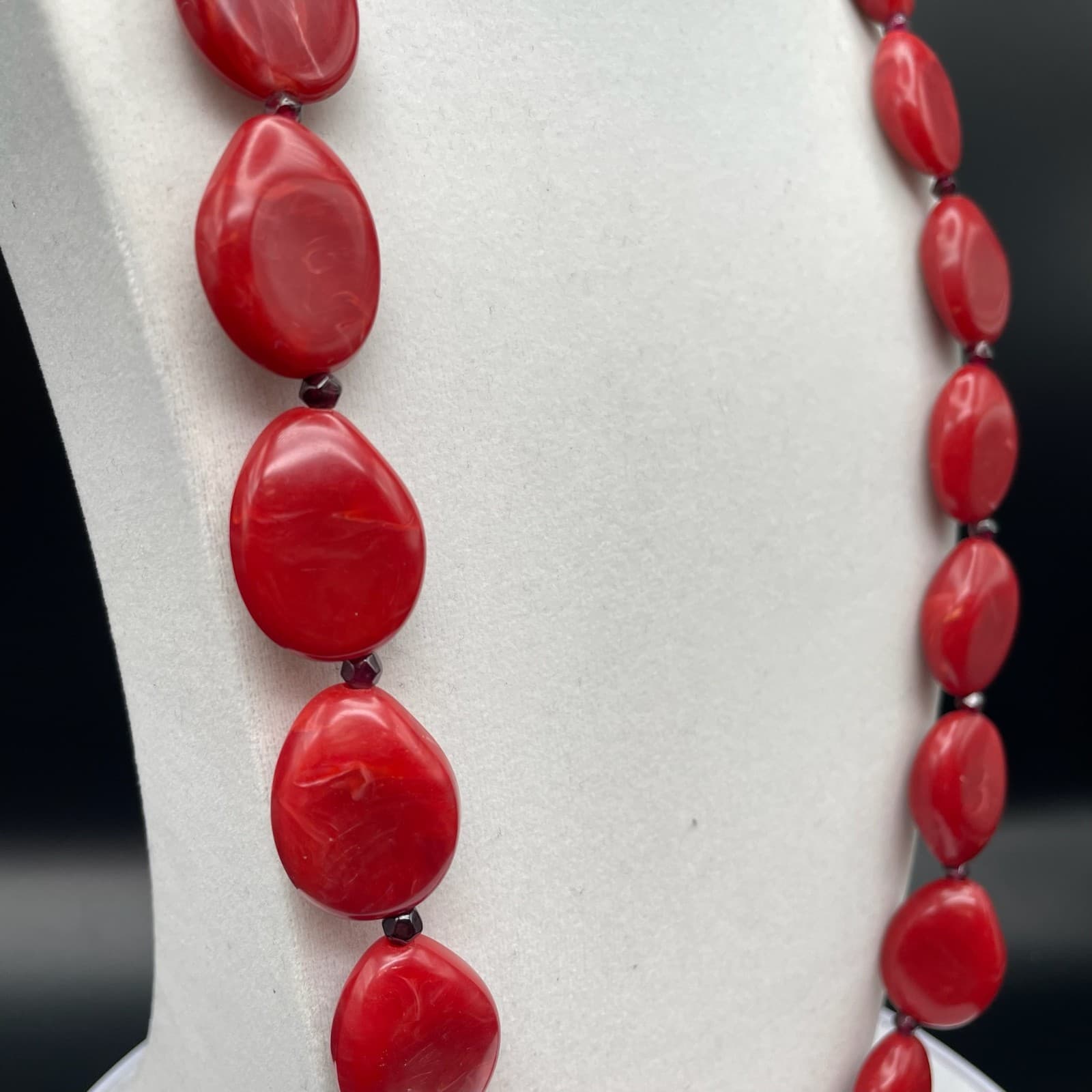 Vintage Red Resin Pebble Bead Necklace Statement Garnet Spacer 14 in Choker - Thumbnail 4