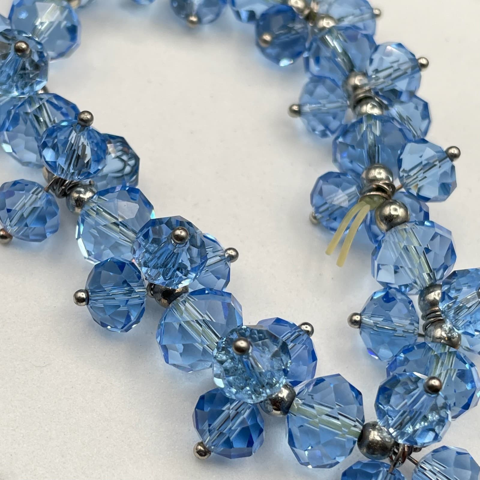 Vintage Blue Glass Gemstones Faceted Silver-Tone Floral Pattern Beaded Bracelet - Thumbnail 3