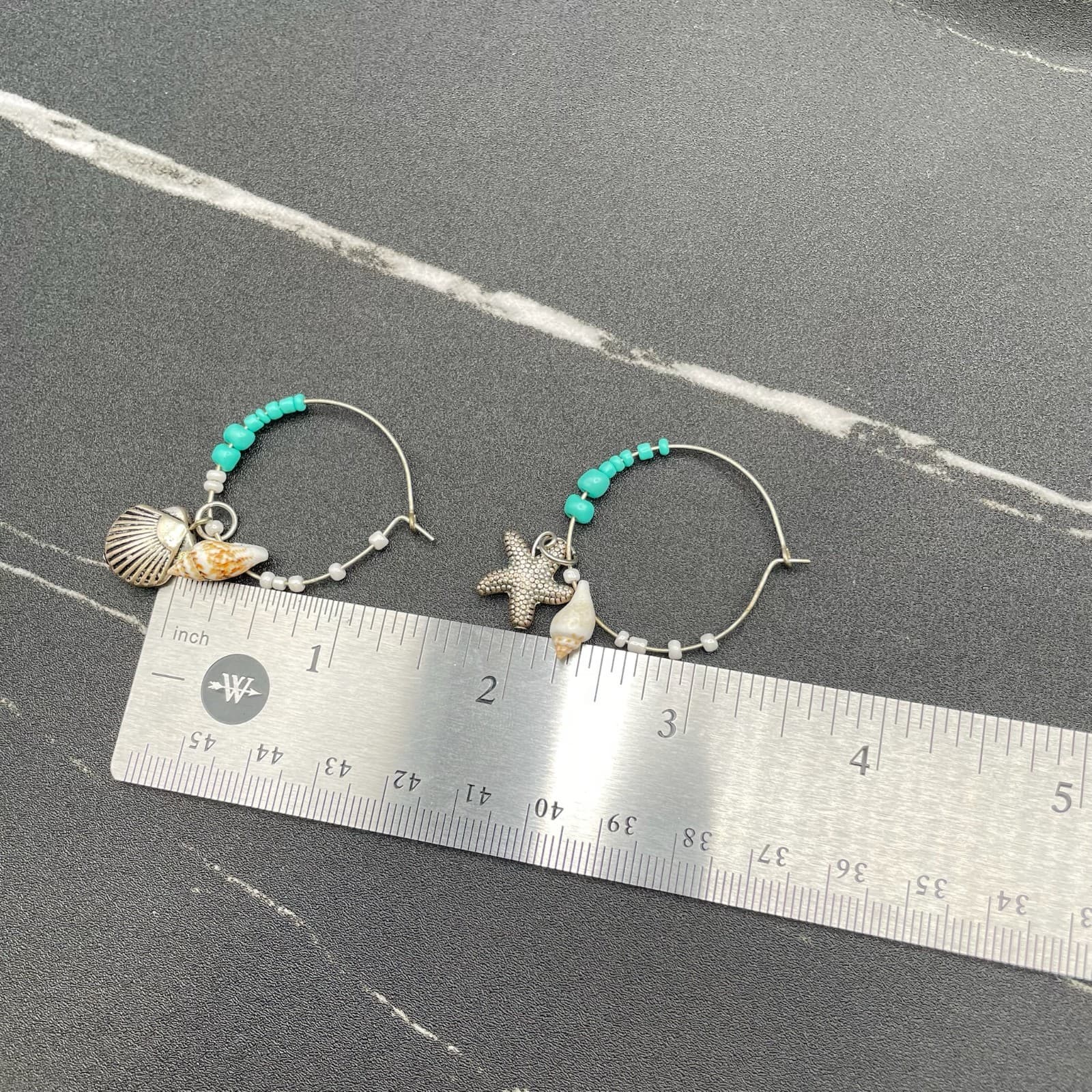 Vintage Turquoise White Beads Silver-Toned Seashell Starfish Charm Hoop Earrings - Thumbnail 6