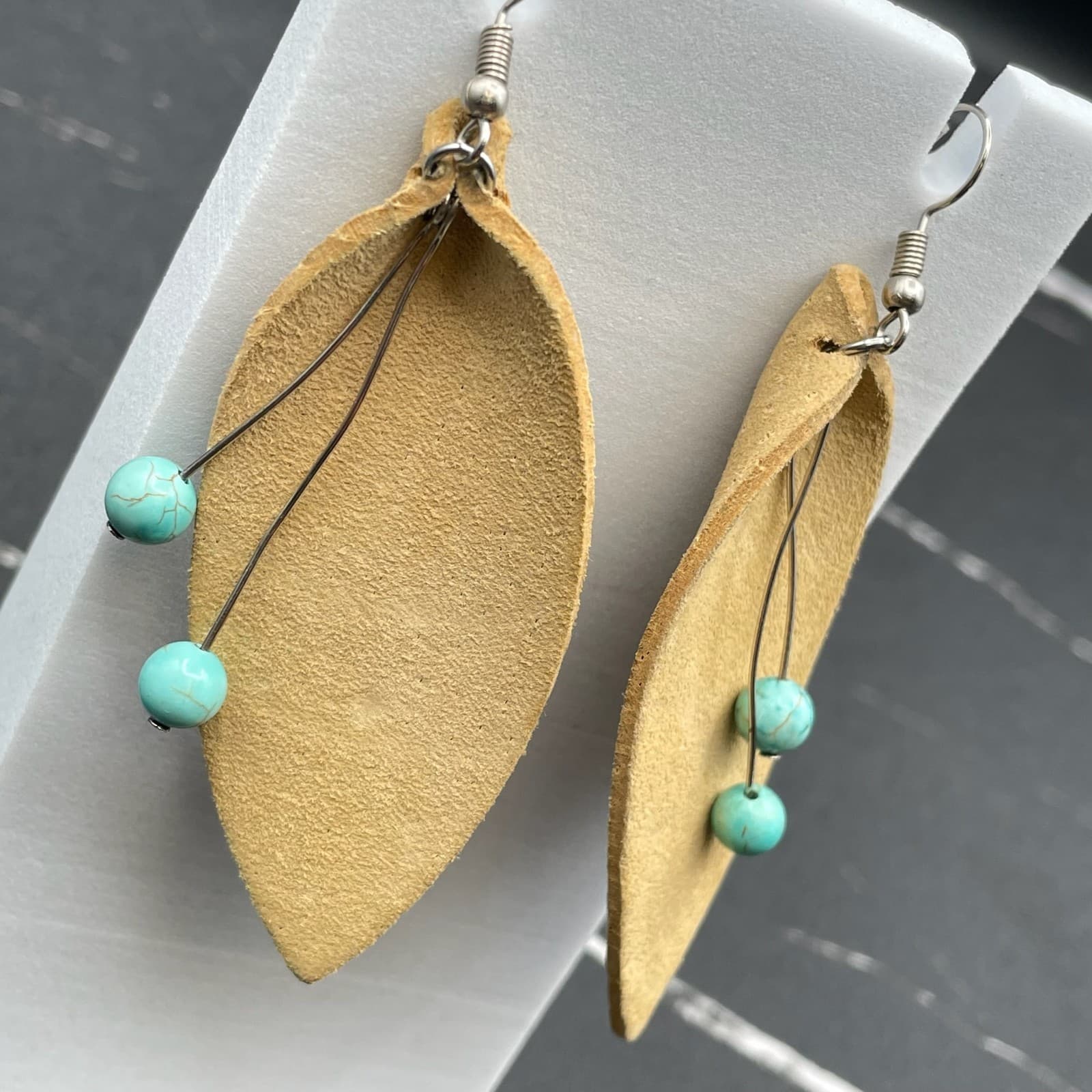 Vintage Imitation Turquoise Beads Tan Leather Leaf Bohemian Hook Earrings - Thumbnail 2