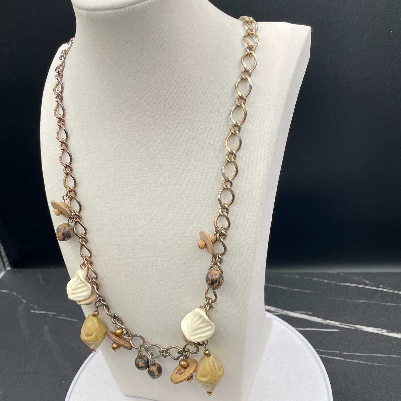 Vintage Gold-Tone Oak Leaf Curb Link Chain Lobster Beaded Statement Necklace - Thumbnail 5