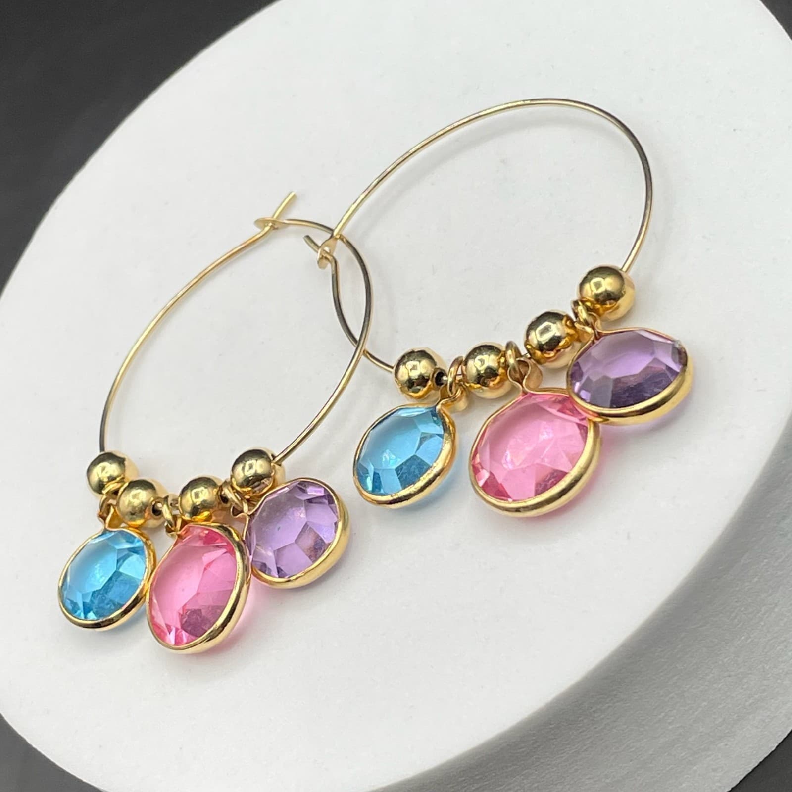 Vintage Multicolor Glass Gemstones Gold-Toned Enamel Charm Hoop Dangle Earrings - Thumbnail 3