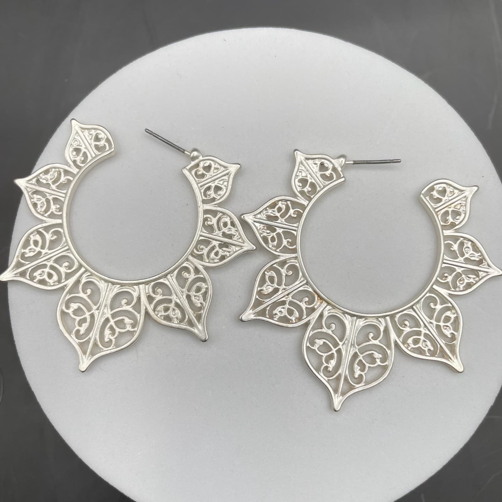 Silver-Tone Mandala Filigree Hoop Earrings Boho Festival Statement - Thumbnail 2