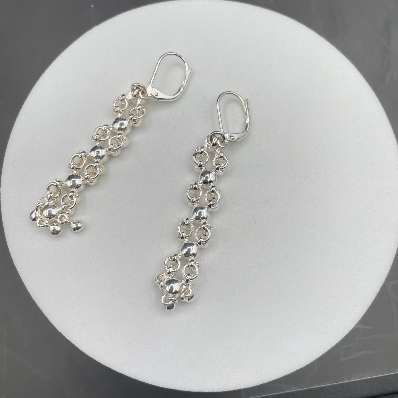 Silver Tone Textured Link Dangle Earrings Classic Chic Style - Thumbnail 2