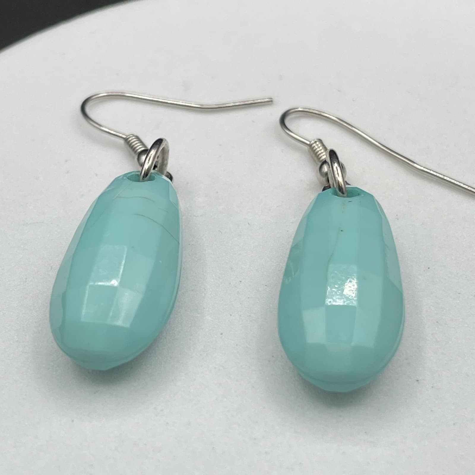 Vintage Blue Sea Foam Mint Opaque Sea Glass Silver-Tone Plastic Hook Earrings - Thumbnail 3