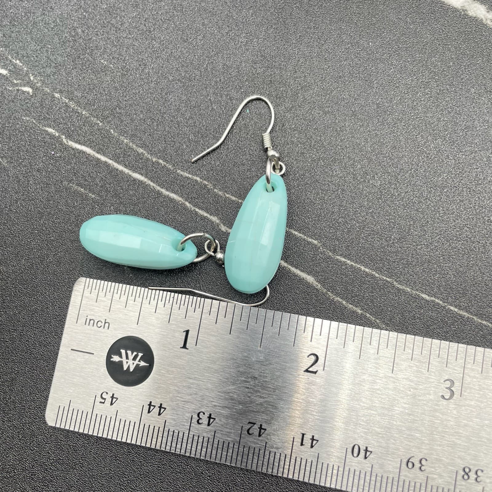 Vintage Blue Sea Foam Mint Opaque Sea Glass Silver-Tone Plastic Hook Earrings - Thumbnail 7