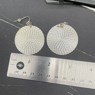 Hoop Earrings Textured Disc Dangle Modern Retro Style Chunky Statement 90s Y2K - Thumbnail 5