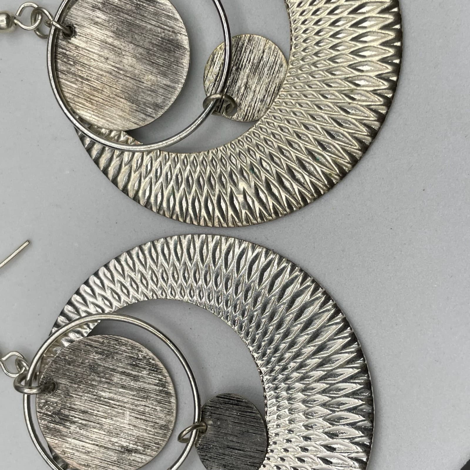 Silver-Tone Geometric Textured Circle Dangle Earrings Boho Statement - Thumbnail 4