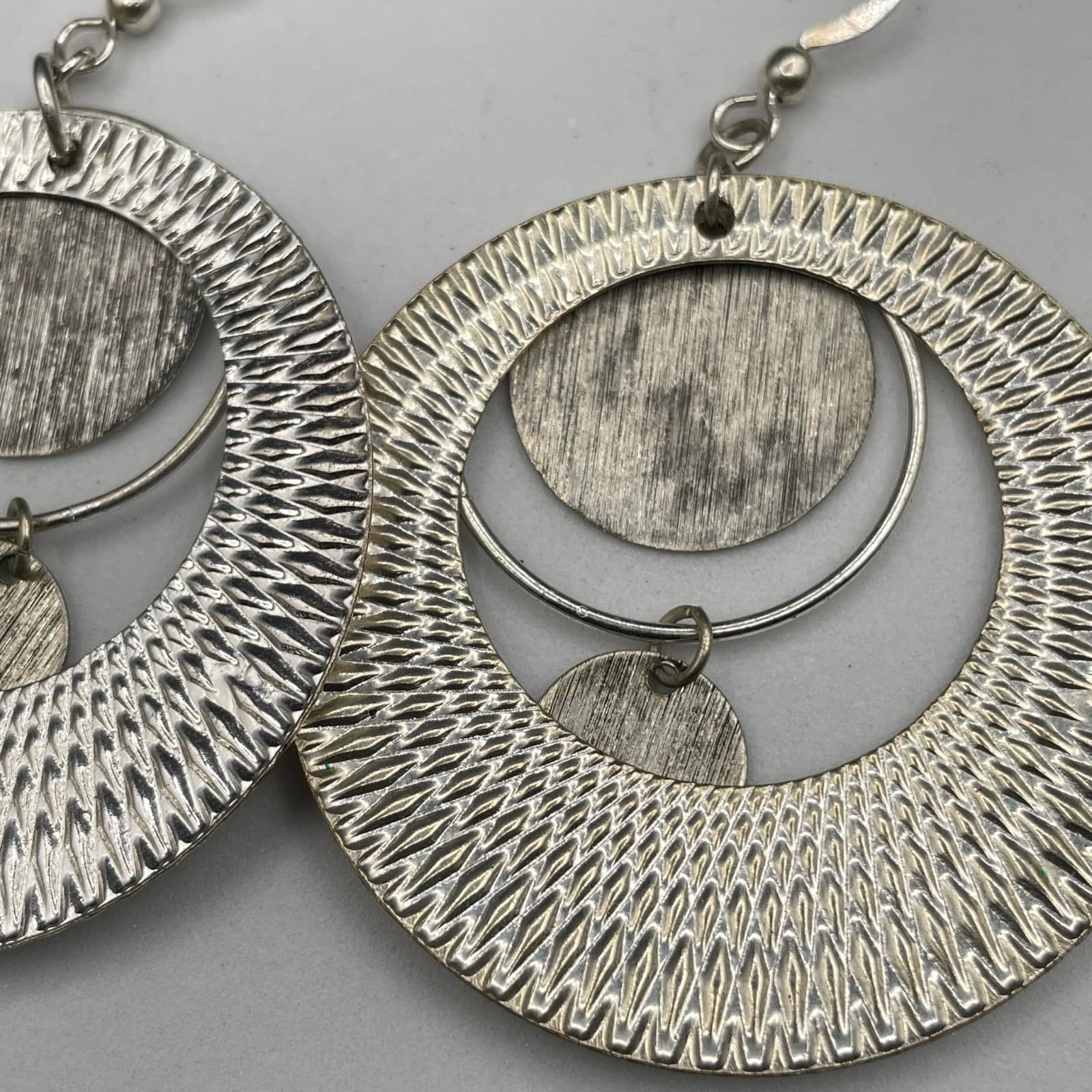 Silver-Tone Geometric Textured Circle Dangle Earrings Boho Statement - Thumbnail 3