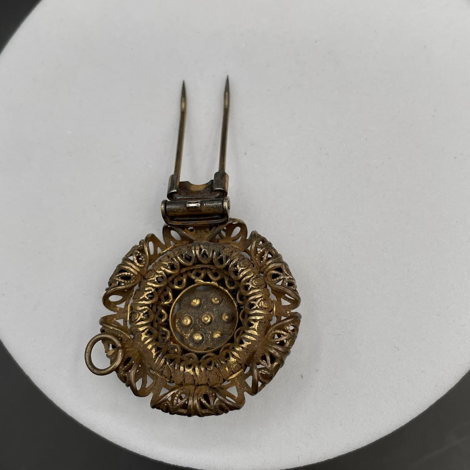 Vintage Filigree Rhinestone Flower Clip-On Pendant - Thumbnail 7
