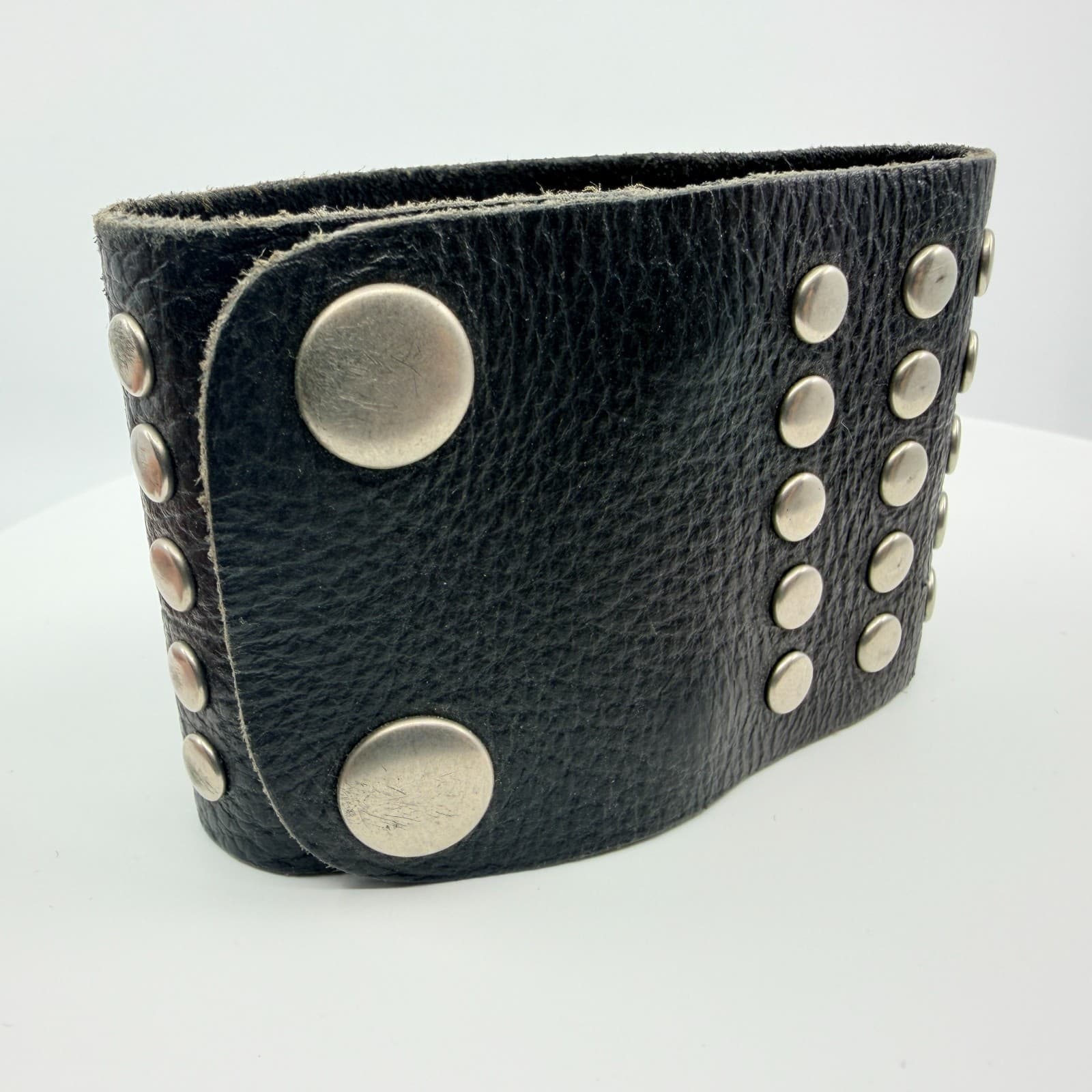 Bracelet Hard Rock Cafe Iron Cross Leather Cuff Black Silver Tone Biker Retro - Thumbnail 6
