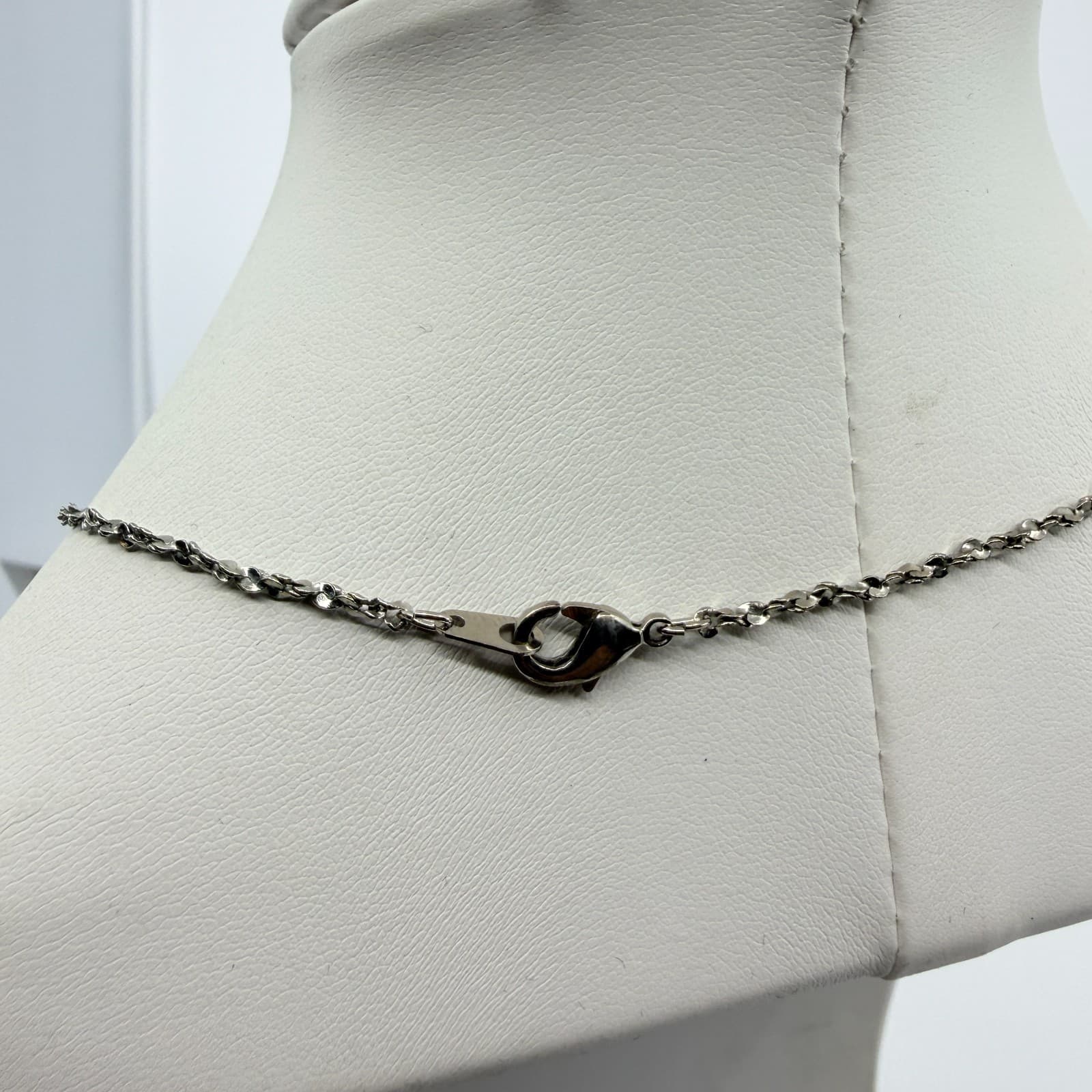 Vintage Silver Tone Crossed Sabers Flag Pendant Necklace Cavalry Retro Military - Thumbnail 5