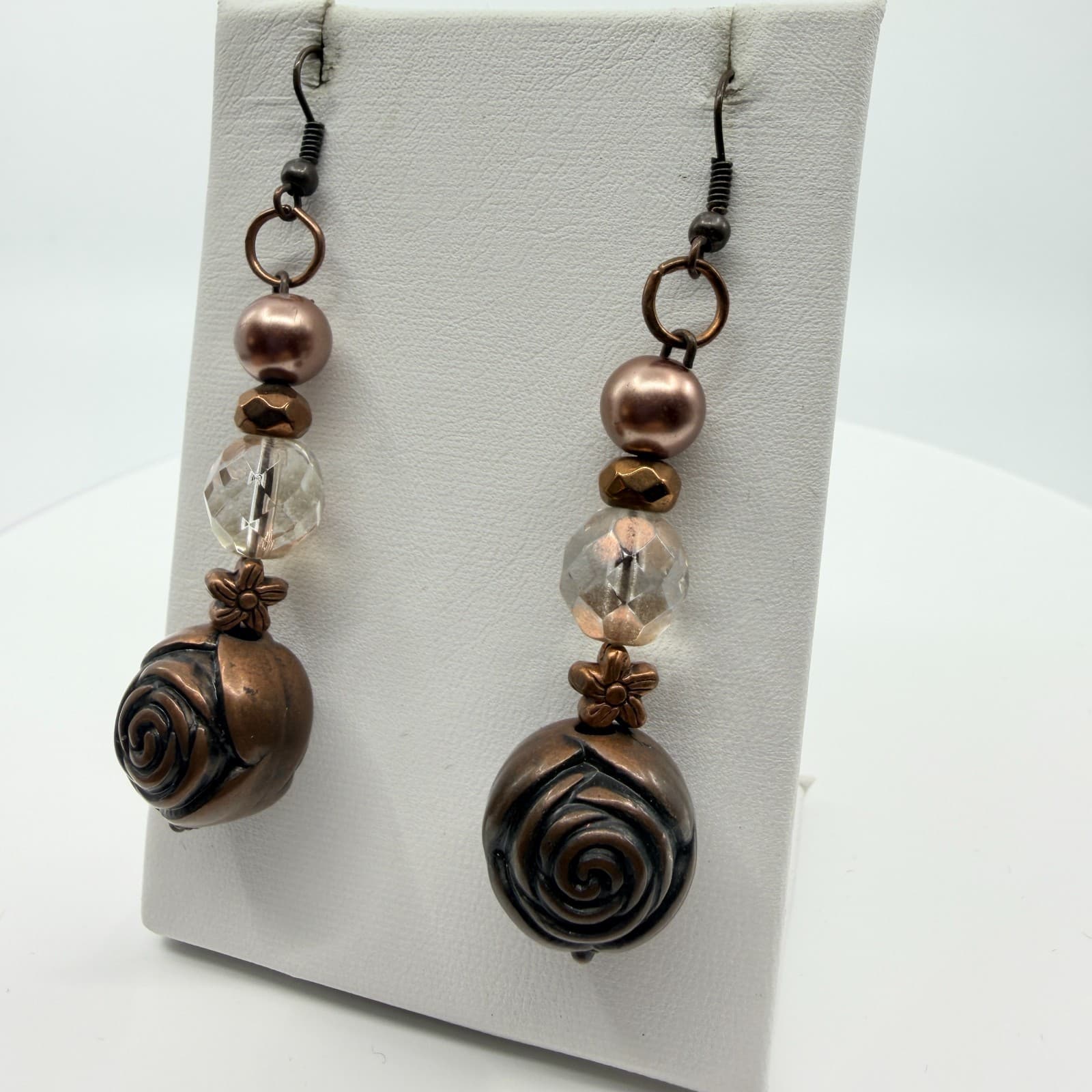 Earrings Vintage Copper Tone Dangle Bronze Faux Pearl Rose Bead Flower Boho 90s - Thumbnail 3