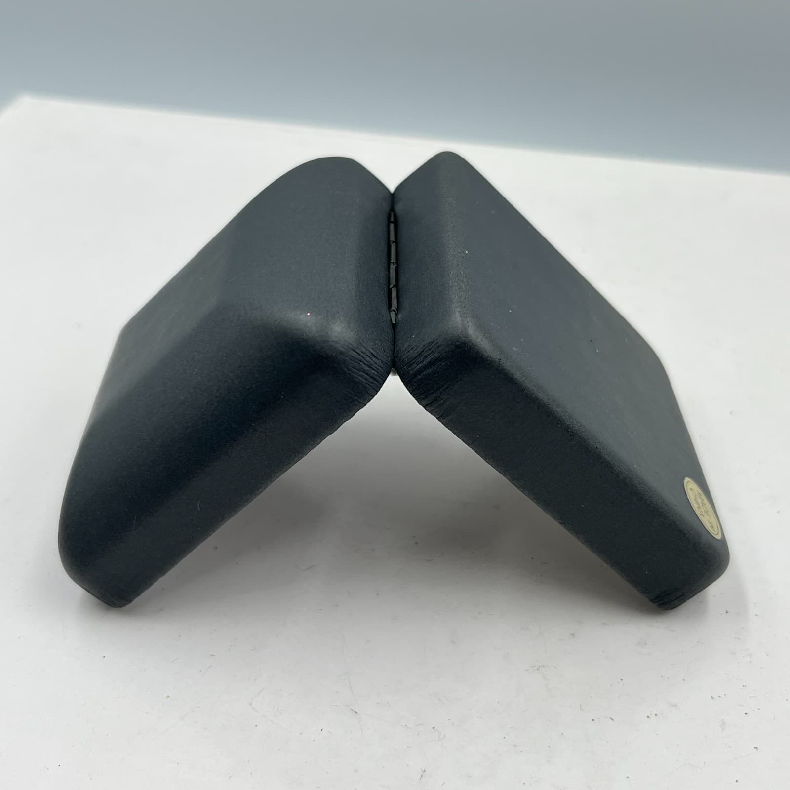 Vintage Set of 2 Black Faux Leather Jewelry Boxes Clamshell Display Cases Retro - Thumbnail 8