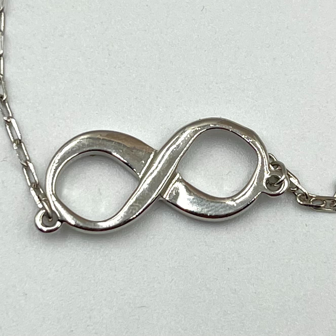 Modern Silver Tone Infinity Pendant Necklace Pave Crystal Symbol Retro Style - Thumbnail 5