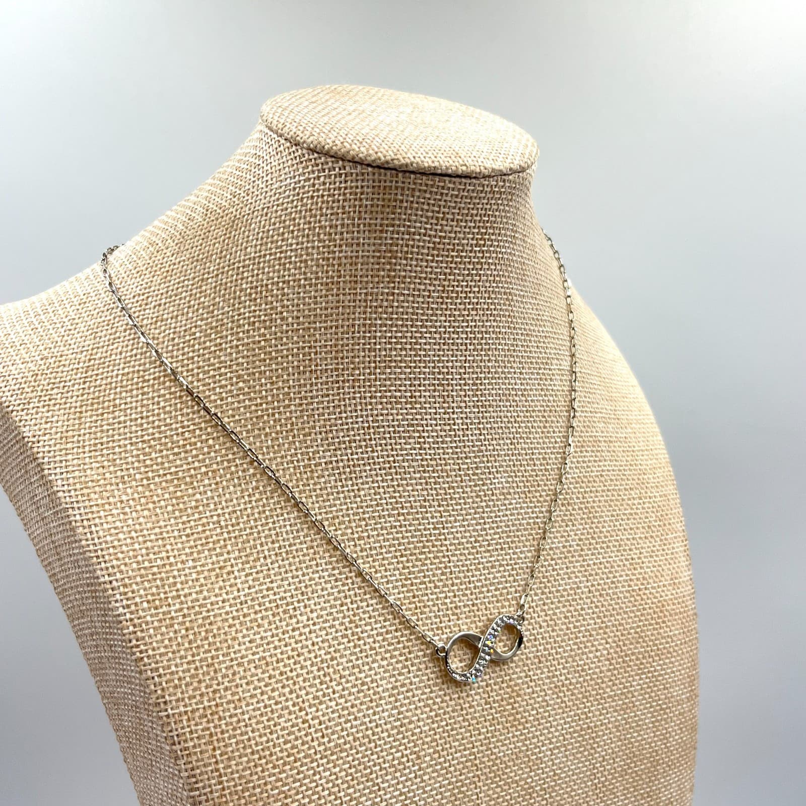 Modern Silver Tone Infinity Pendant Necklace Pave Crystal Symbol Retro Style - Thumbnail 7