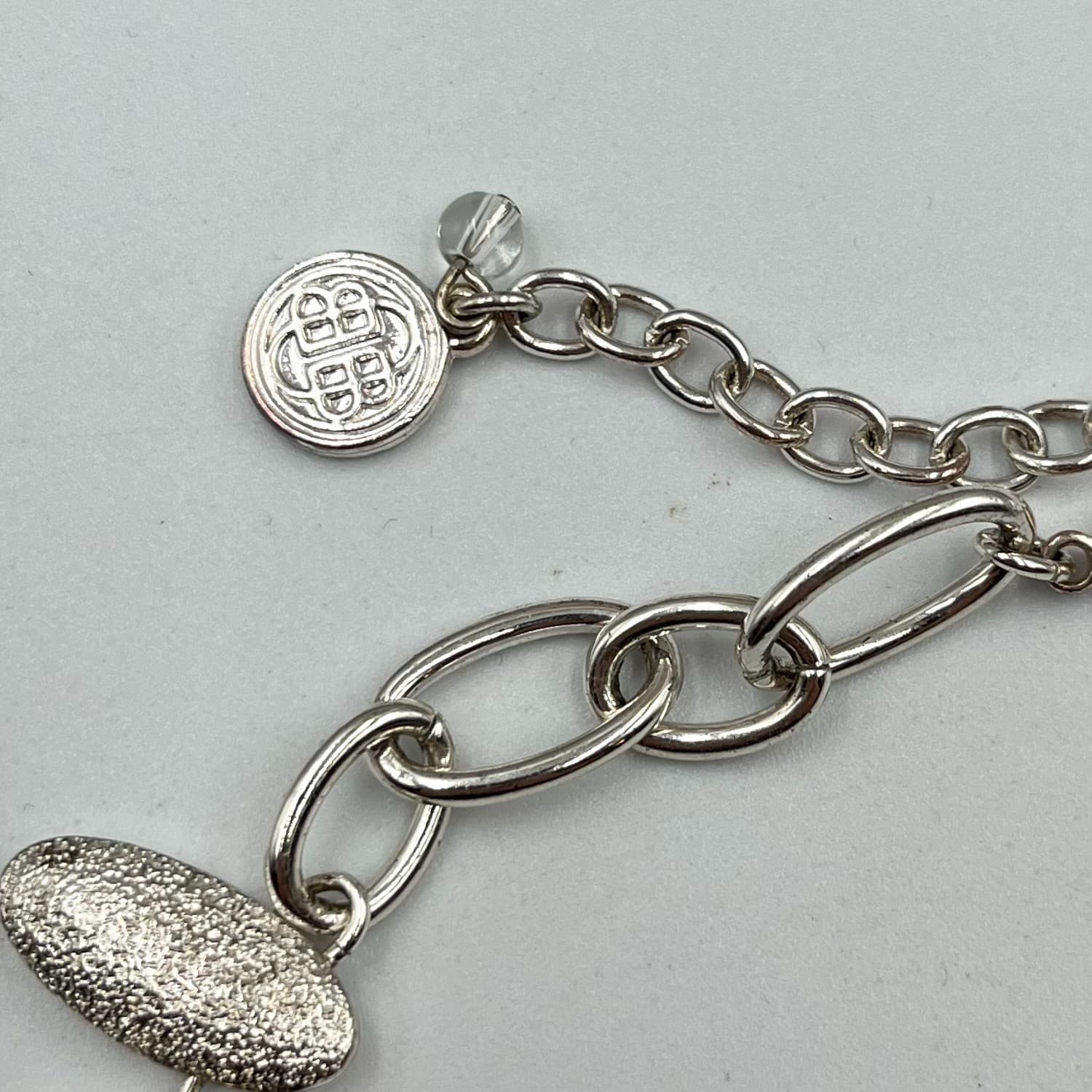 VTG Dana Buchman Silver Tone Textured Multi-Bead Collar Necklace Retro Statement - Thumbnail 2