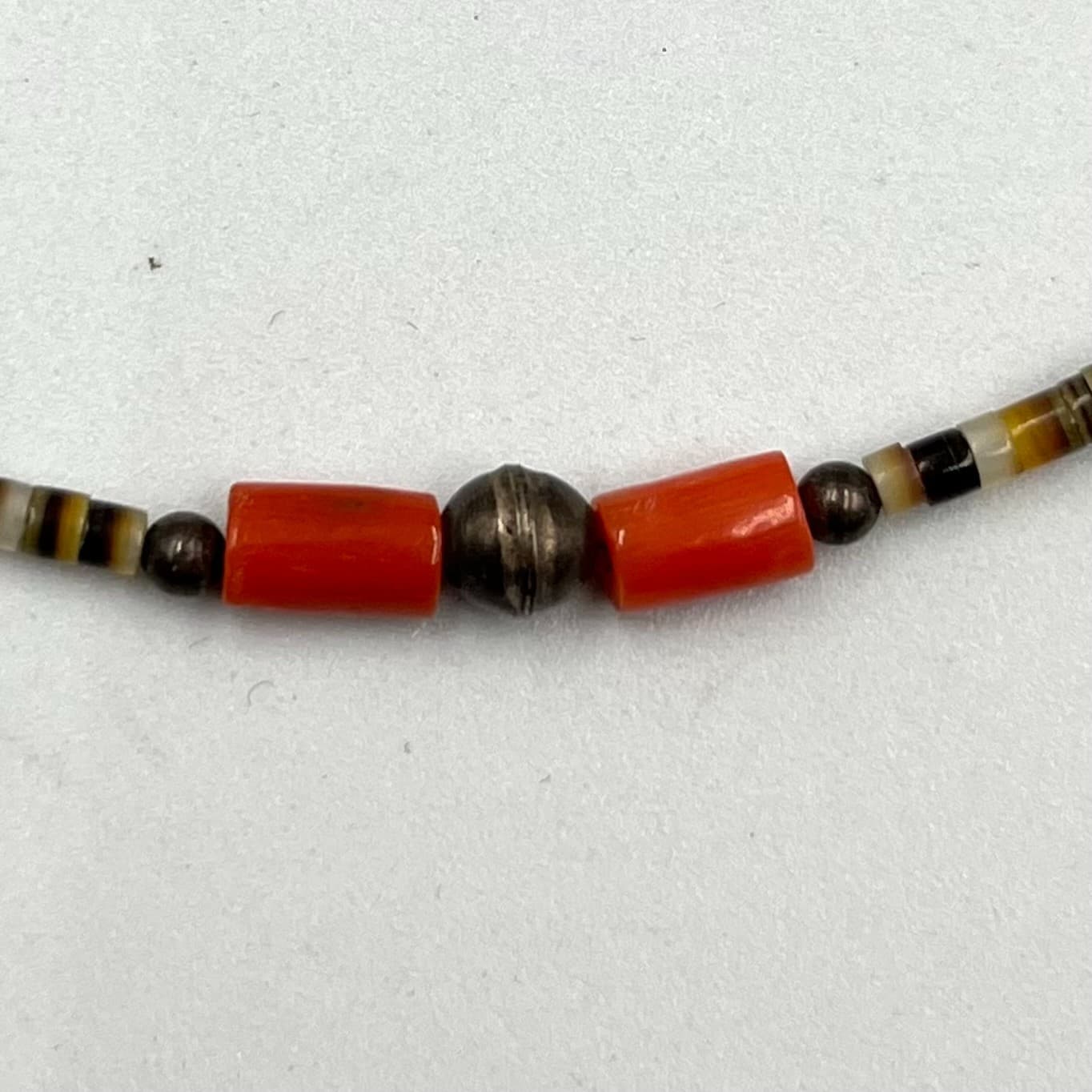 Vintage Heishi Bead Choker Necklace Red Coral Silver Tone Southwestern Boho 70s - Thumbnail 3