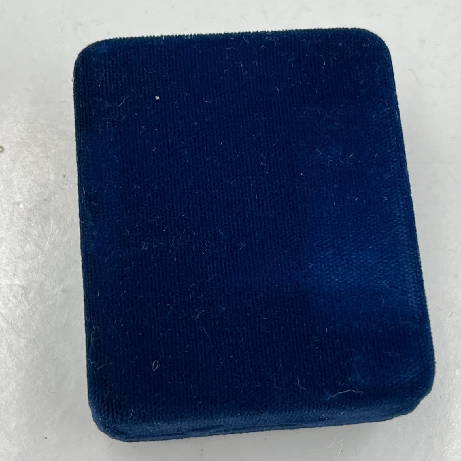 Vintage Goebel Miniatures Blue Velvet Jewelry Box Presentation Case Hinged - Thumbnail 4