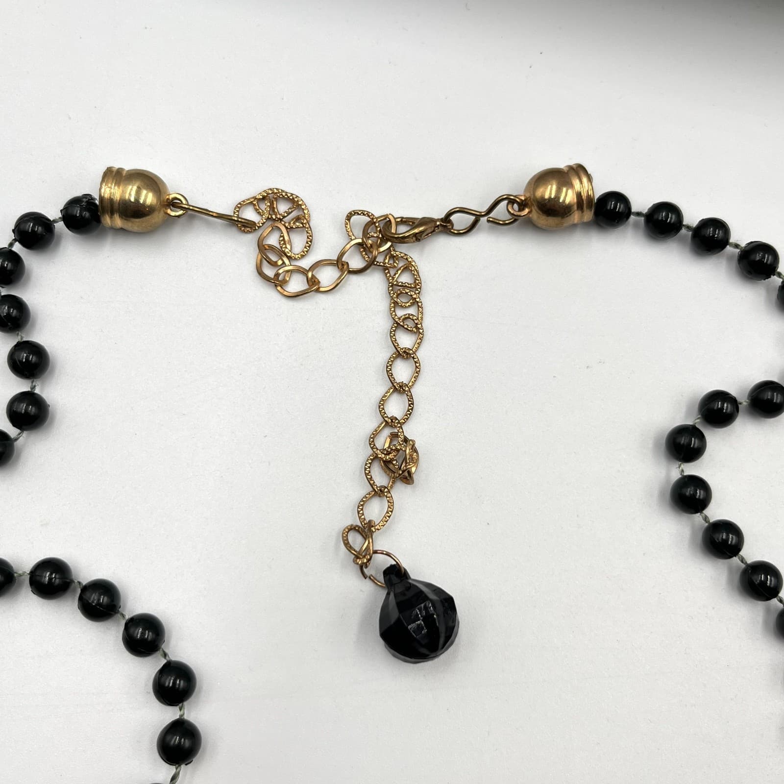 Vintage Jet Black Beaded Strand Necklace Gold Tone Adjustable - Retro Boho - Thumbnail 3