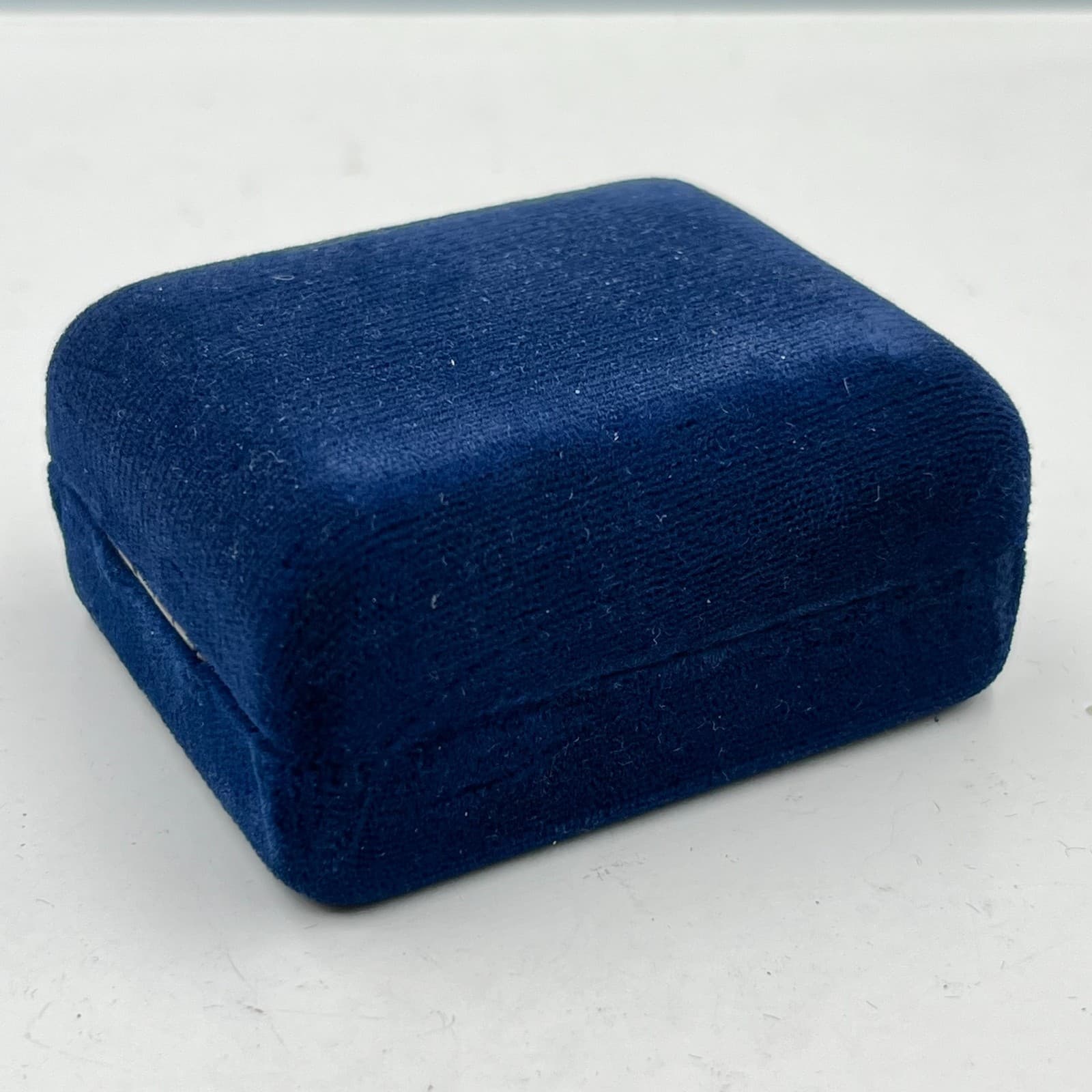 Vintage Goebel Miniatures Blue Velvet Jewelry Box Presentation Case Hinged - Thumbnail 5