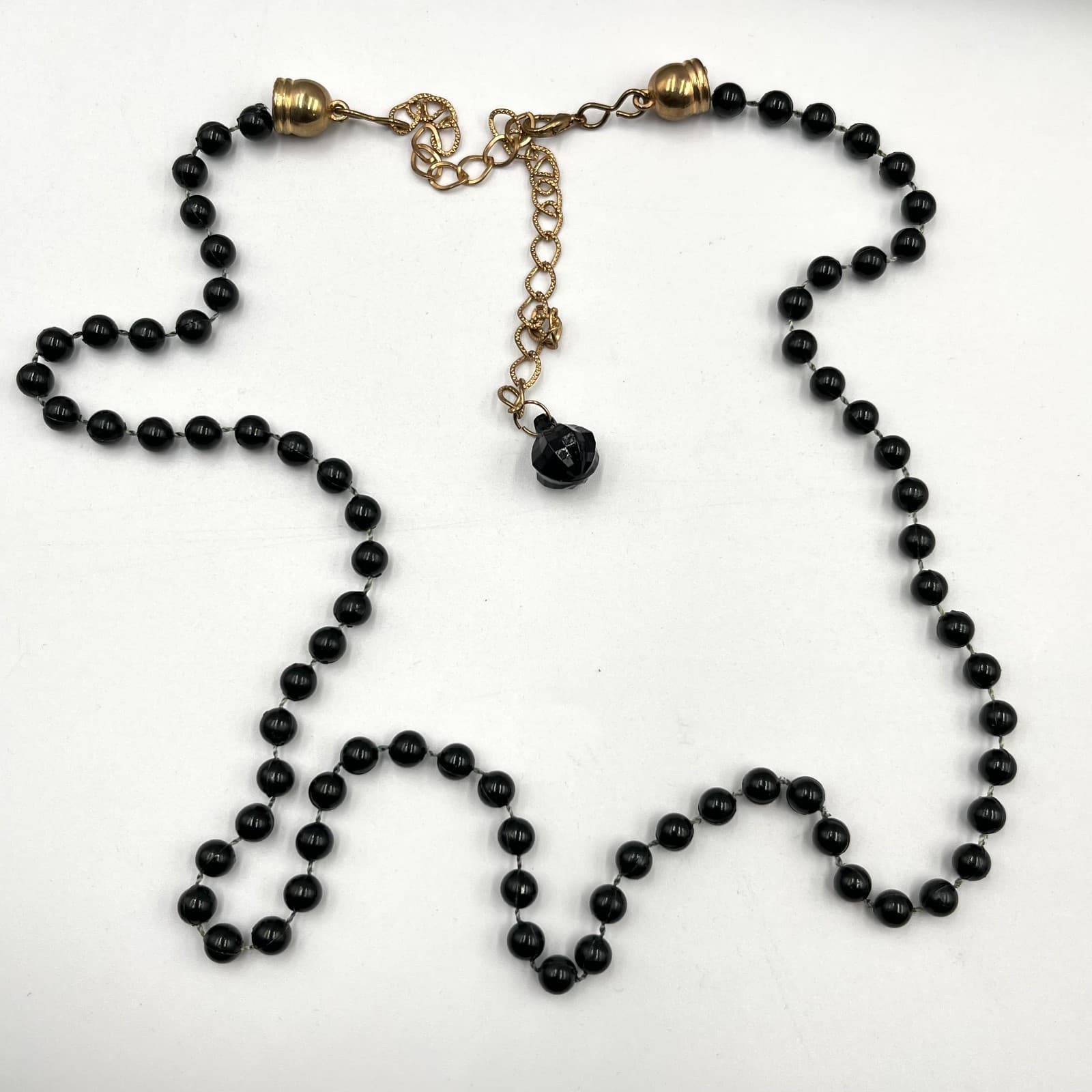 Vintage Jet Black Beaded Strand Necklace Gold Tone Adjustable - Retro Boho - Thumbnail 2